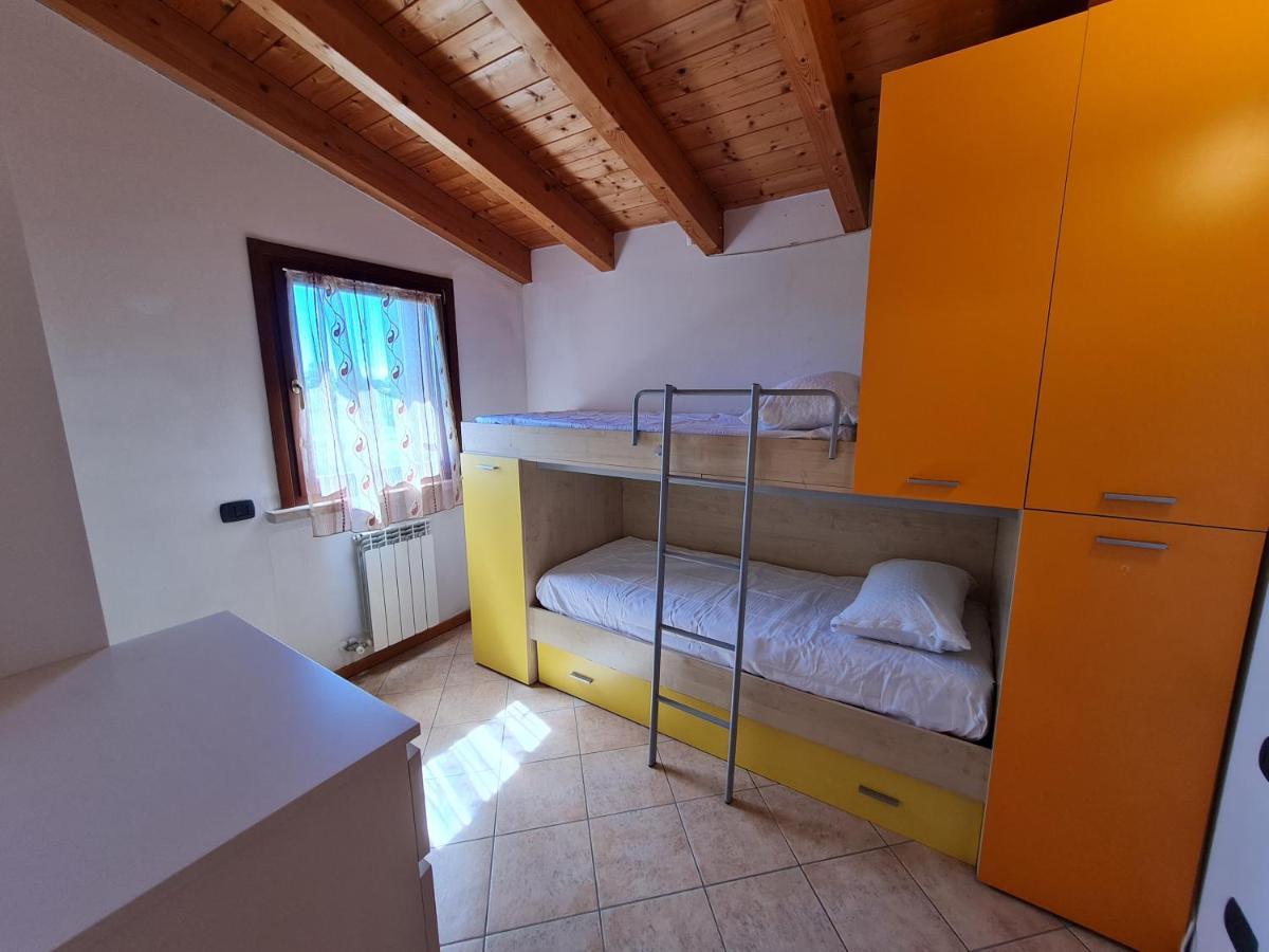 Residenza La Corte Castelnuovo del Garda Exterior foto